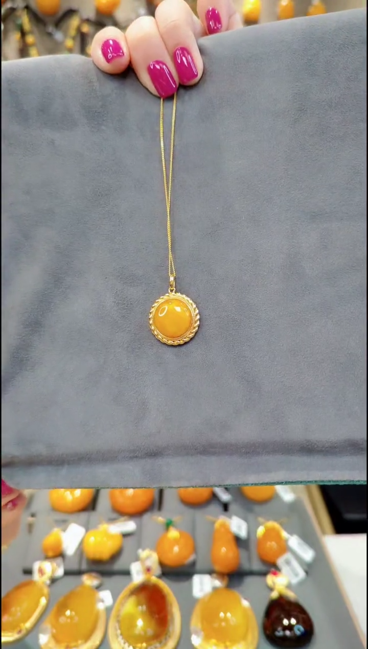 【闪购商品】蜜蜡吊坠(赠链)银S925镀金镶嵌A866蜜蜡吊坠