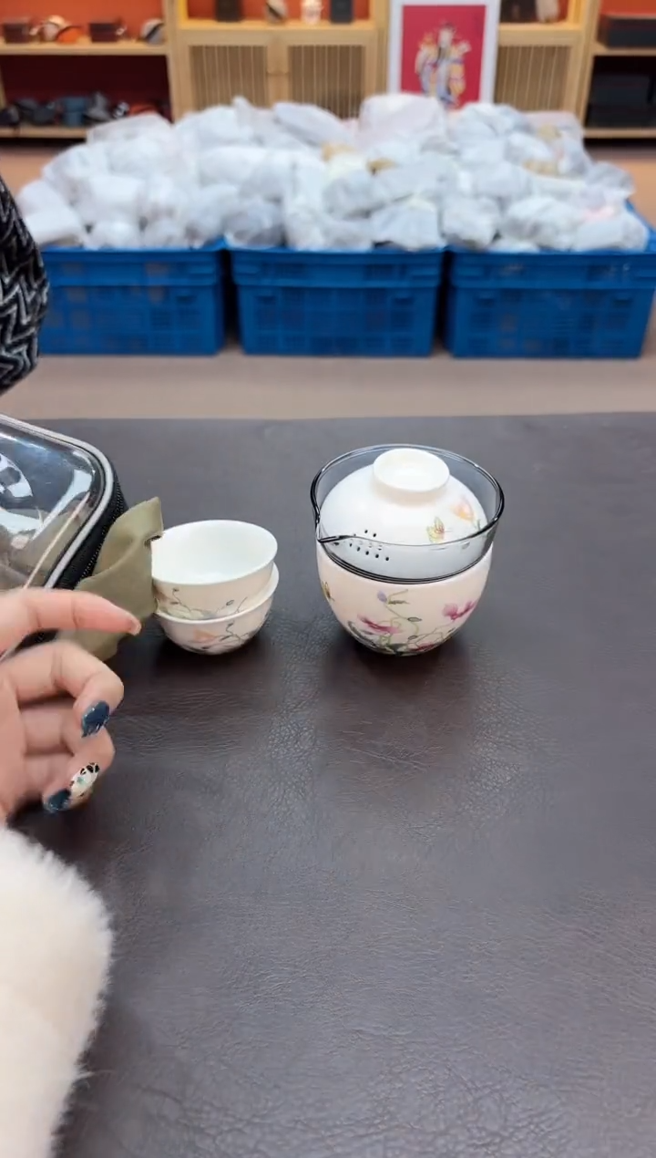 【闪购商品】摆件瓷SC1111111111111