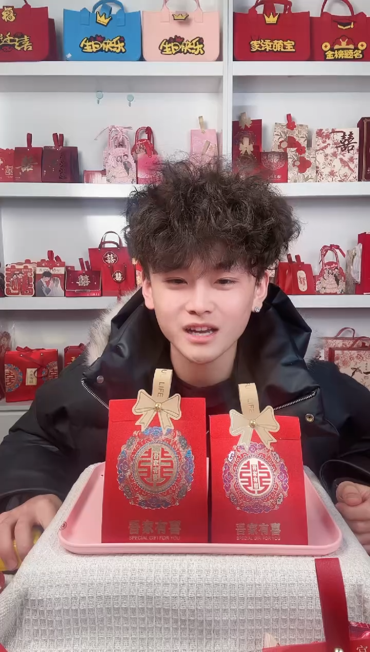 卡纸追**年400个14中号