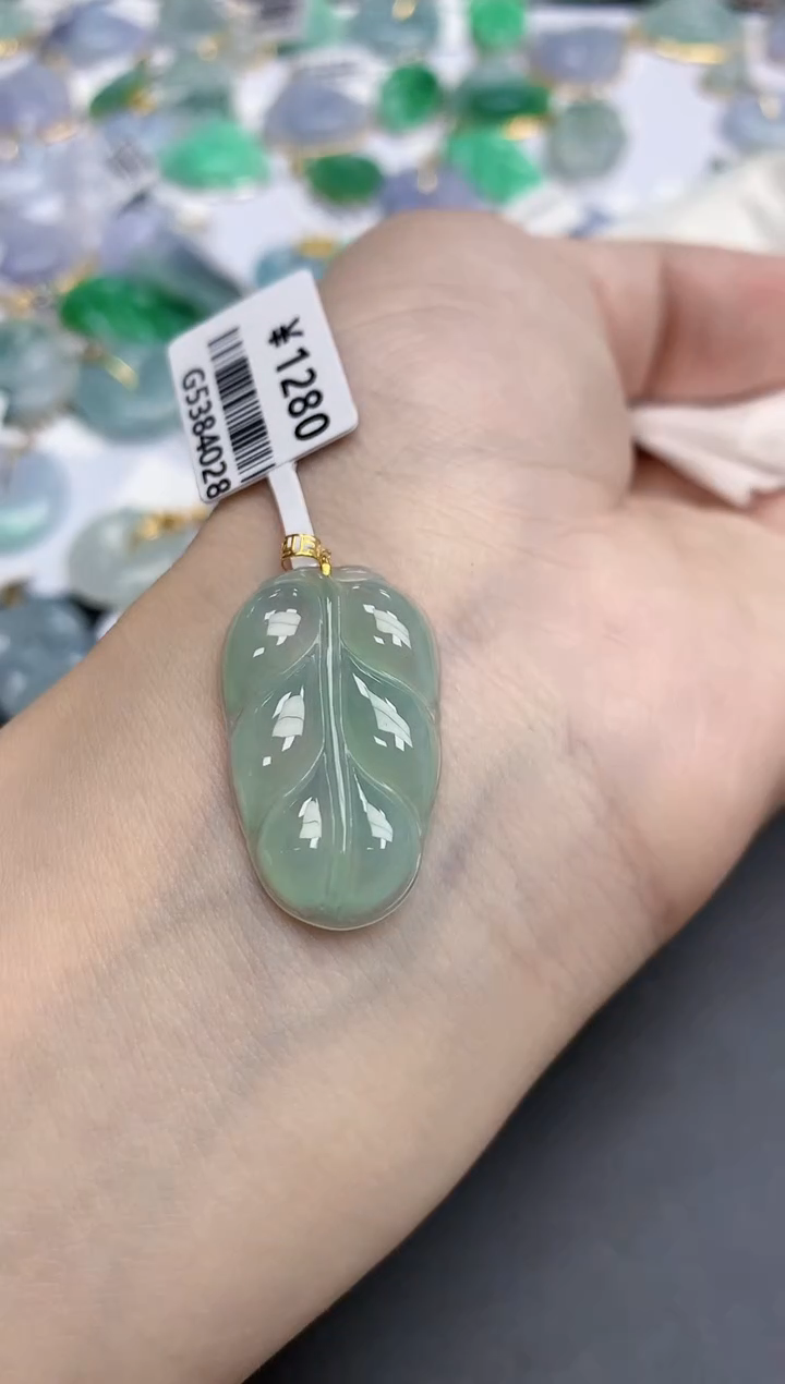 【闪购商品】翡翠颈饰18K金镶嵌天然缅甸翡翠A货