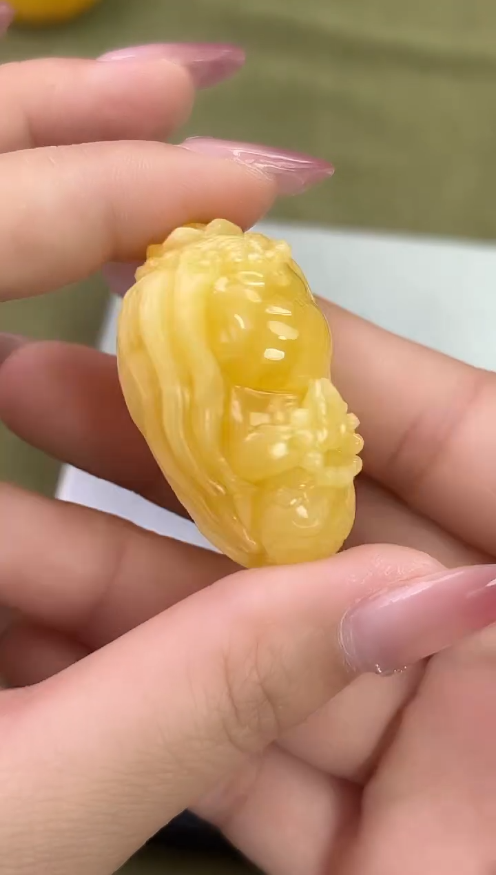 裸石琥珀未镶嵌天然琥珀蜜蜡吊坠