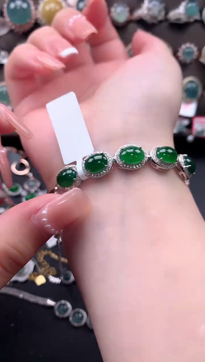 【闪购商品】翡翠戒指银S925镶嵌52141