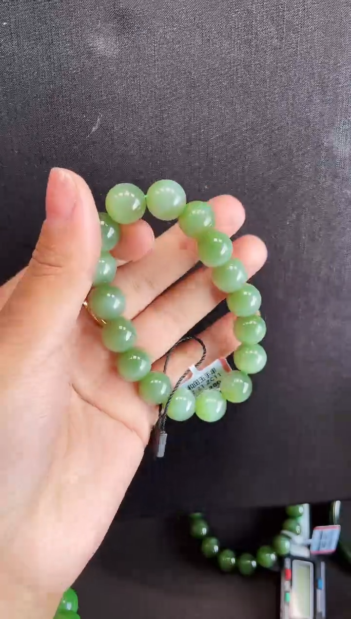 【闪购商品】和田玉手串未镶嵌12MM多样性发一