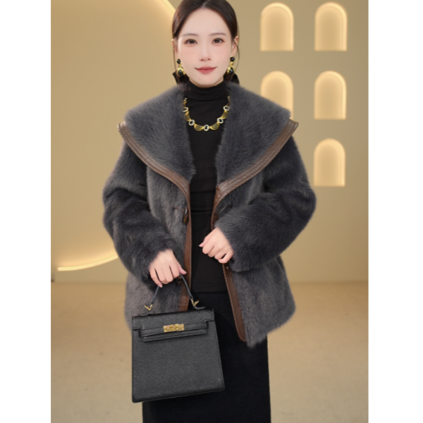 【杭州海宁正品】2025年冬季新款外套时尚大气女装-XLD5068