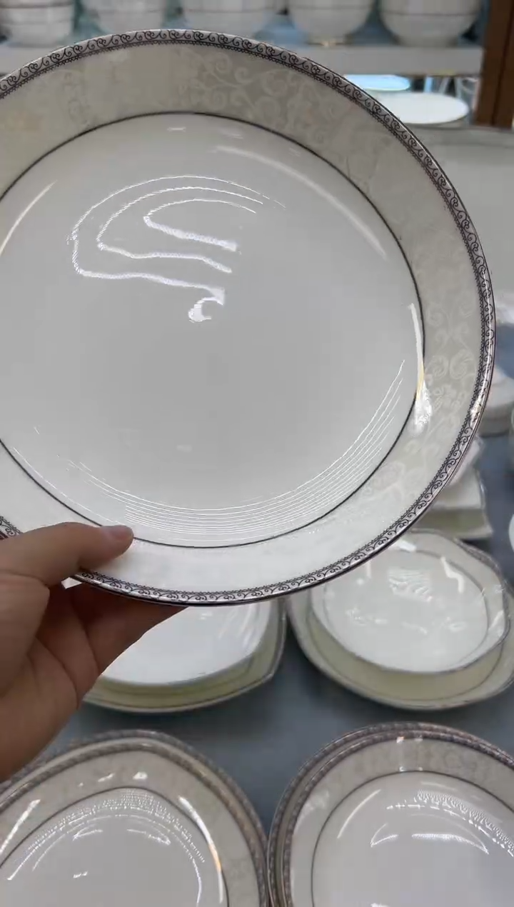 骨瓷玲珑10.5饭2个  