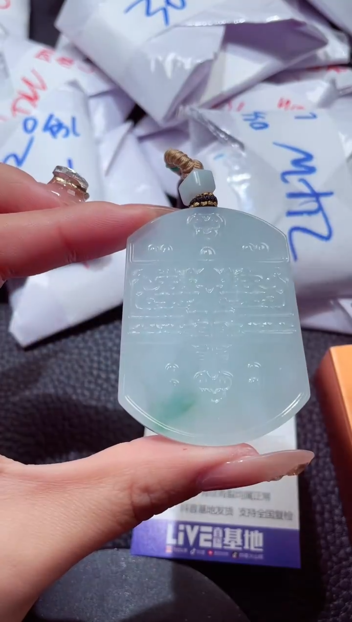 颈饰未镶嵌翡翠408