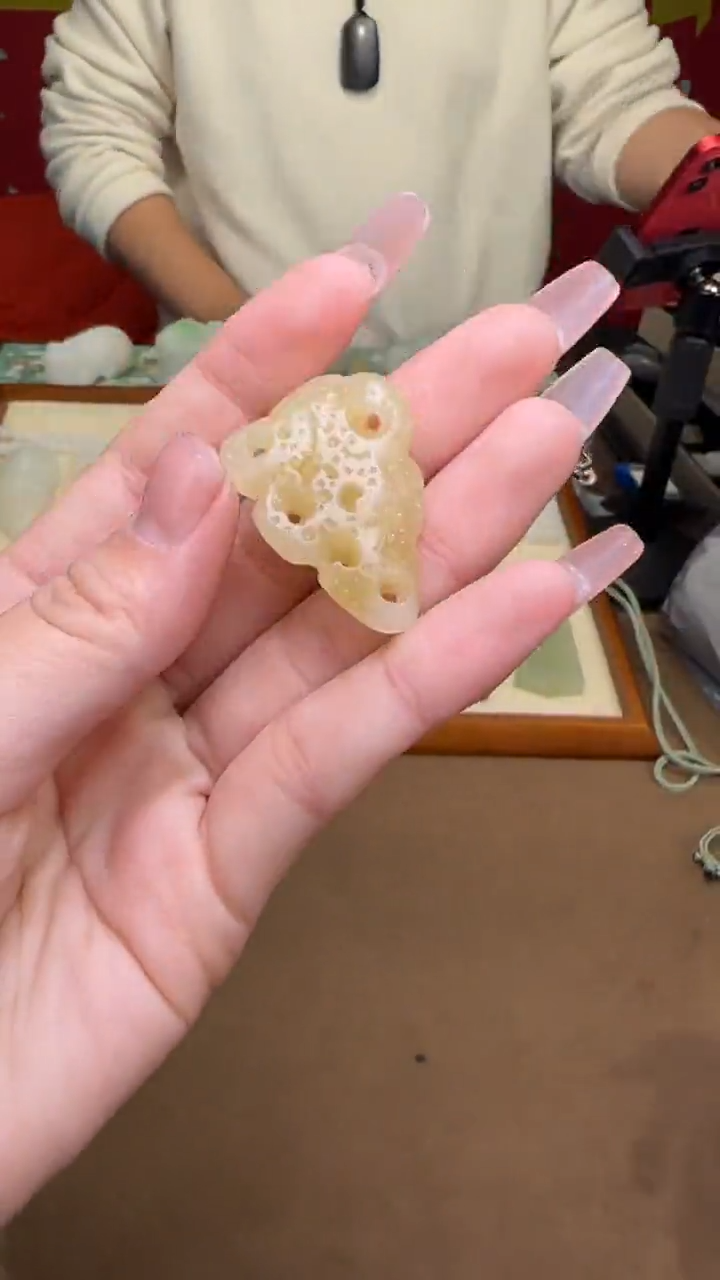 【闪购商品】和田玉吊坠未镶嵌吊坠