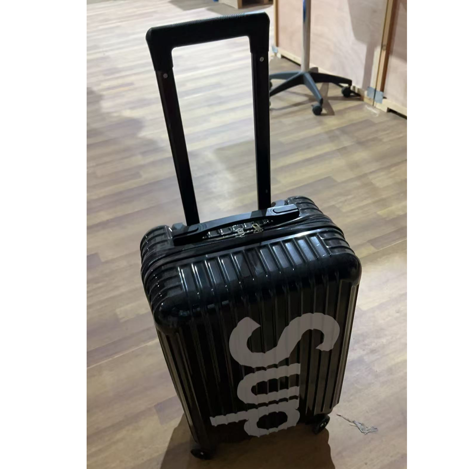 新款行李箱拉杆箱女高颜值结实耐用密码箱子男女学生旅行箱