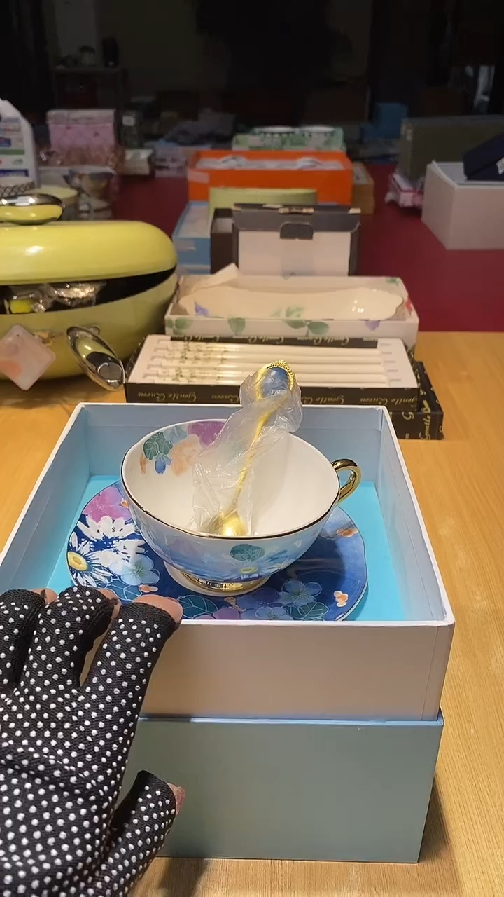 瓷片生活的本意是开心啊@@1