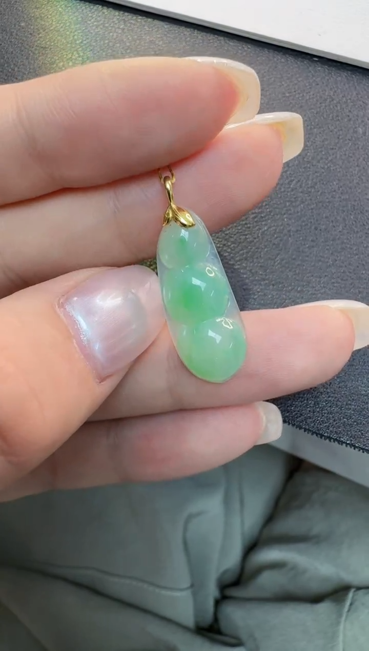 翡翠18K金镶嵌吊坠(不含链)天然缅甸A货翡翠