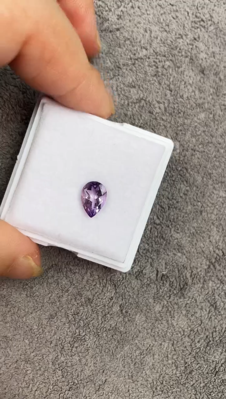 笔搁未镶嵌紫晶1.74ct   