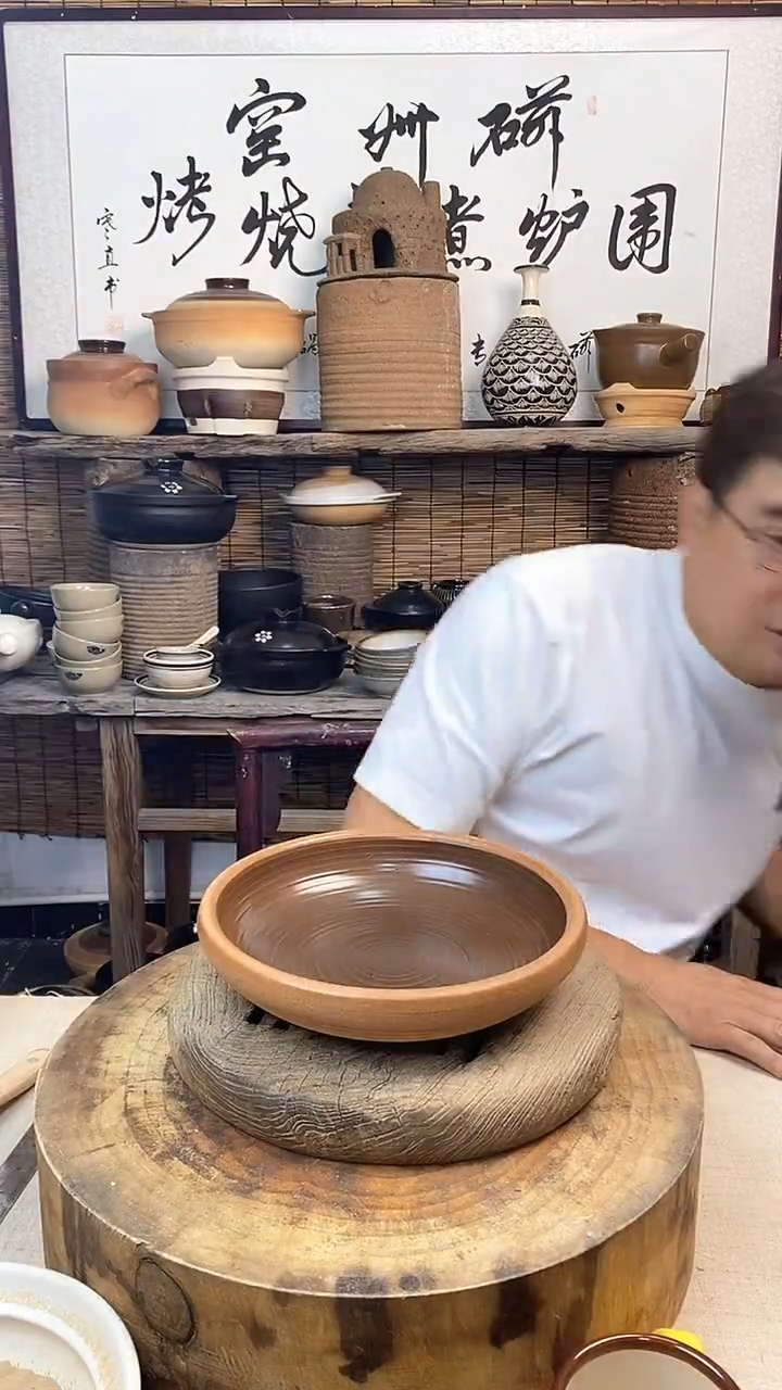土陶复古土菜钵口径26cm（无盖）