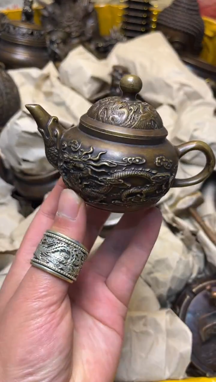 精美铜器，点击下单