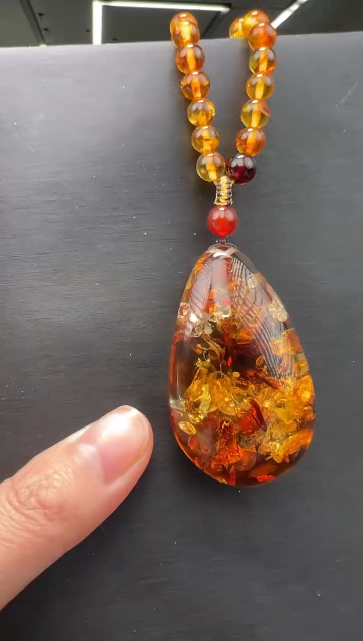 琥珀颈饰未镶嵌吊坠