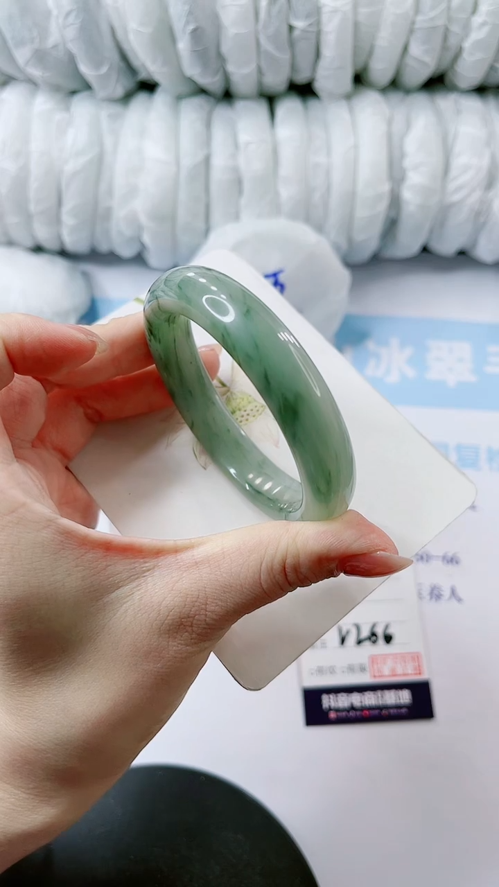 【闪购商品】石英质玉手镯未镶嵌多样性发货V266