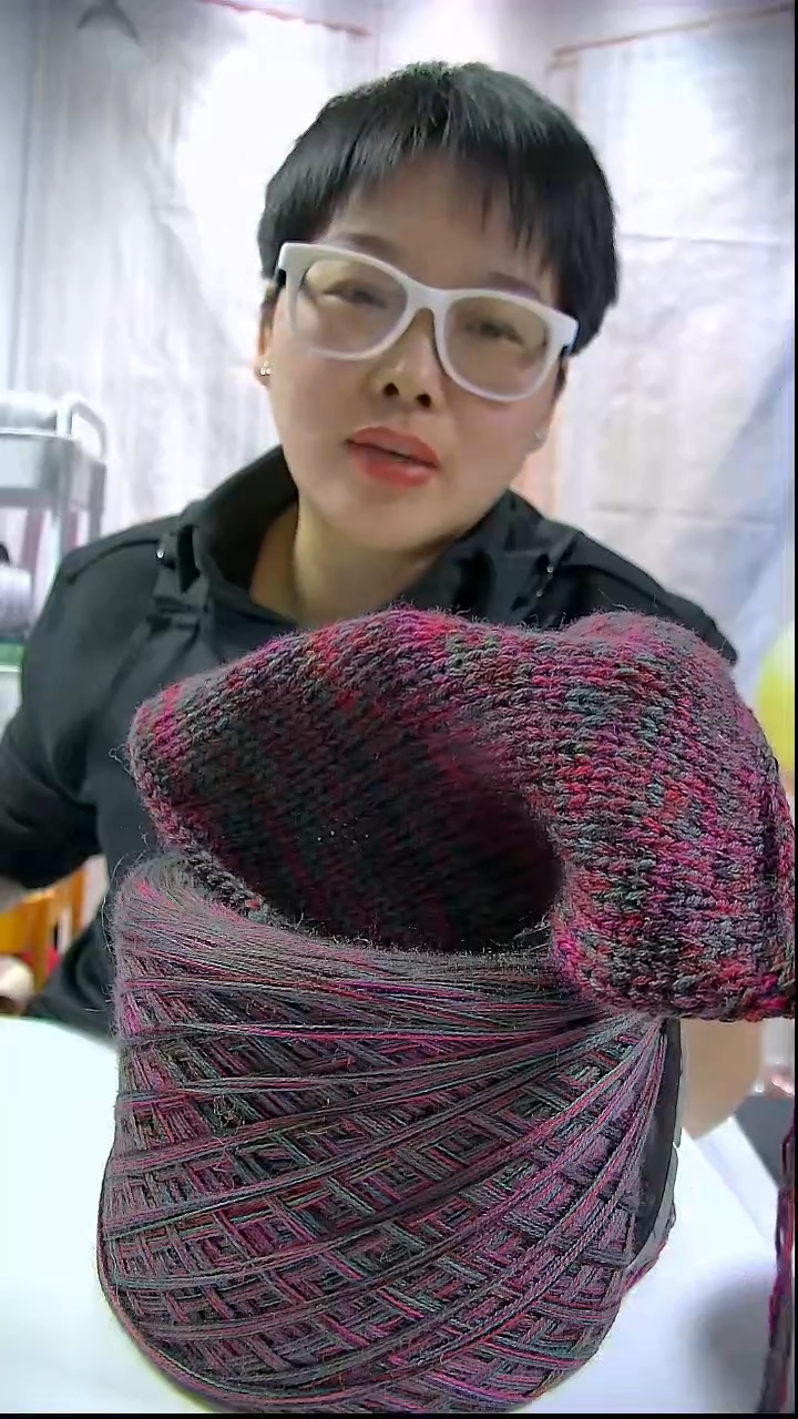 【G522紫藤】云缎系列保暖型真丝羊毛羊绒1团（0.6斤)（适用6号针）