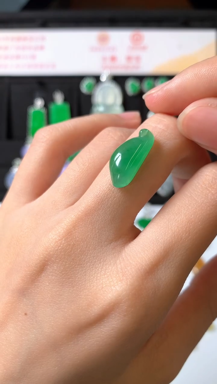 未镶嵌定制翡翠裸石（镶嵌定制）