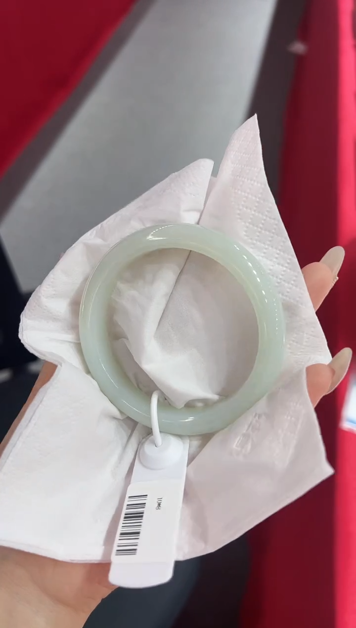 【闪购商品】和田玉手镯未镶嵌v0282 圈口60