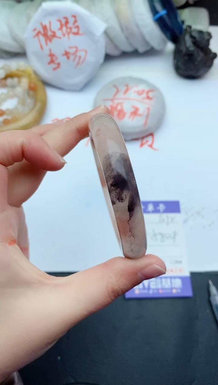 【闪购商品】石英质玉手镯未镶嵌E92+58/59