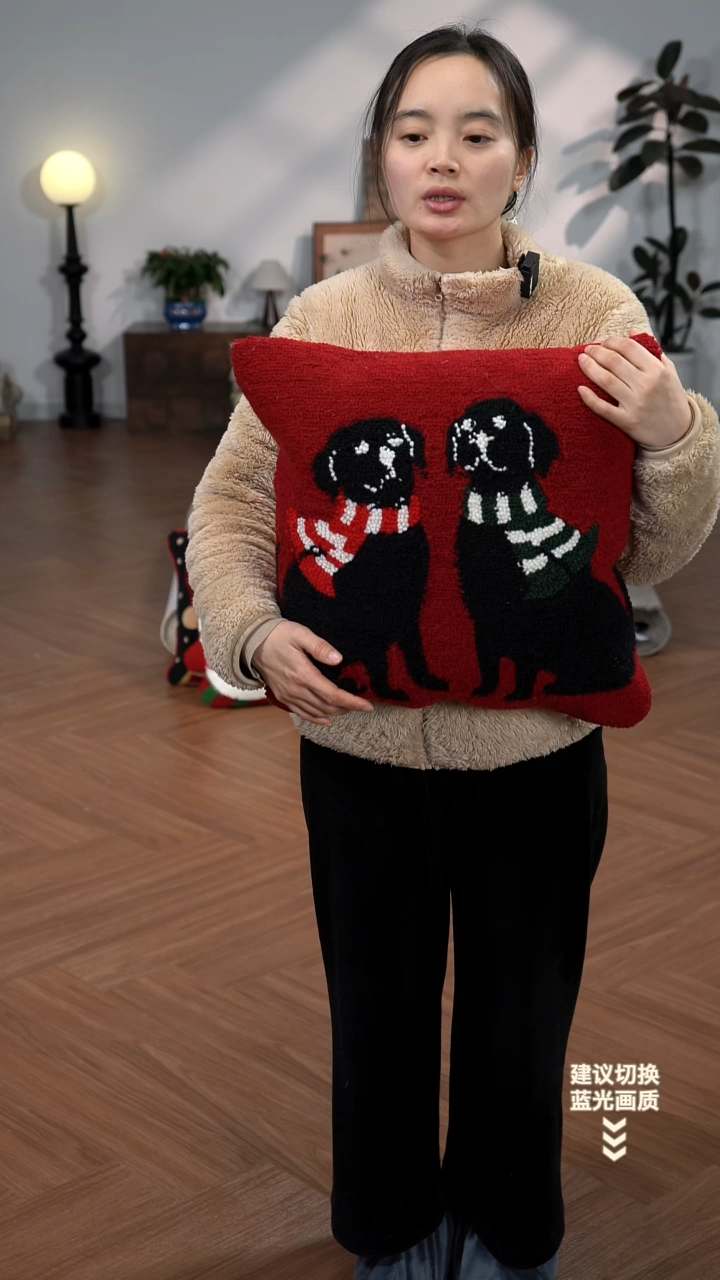 【45*45】外贸手工枪刺抱枕【小黑狗】