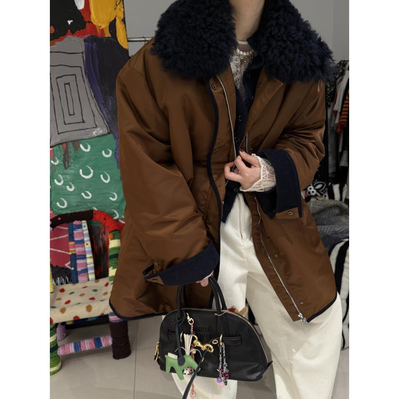 鹅绒皮草拼接外套 J24W661