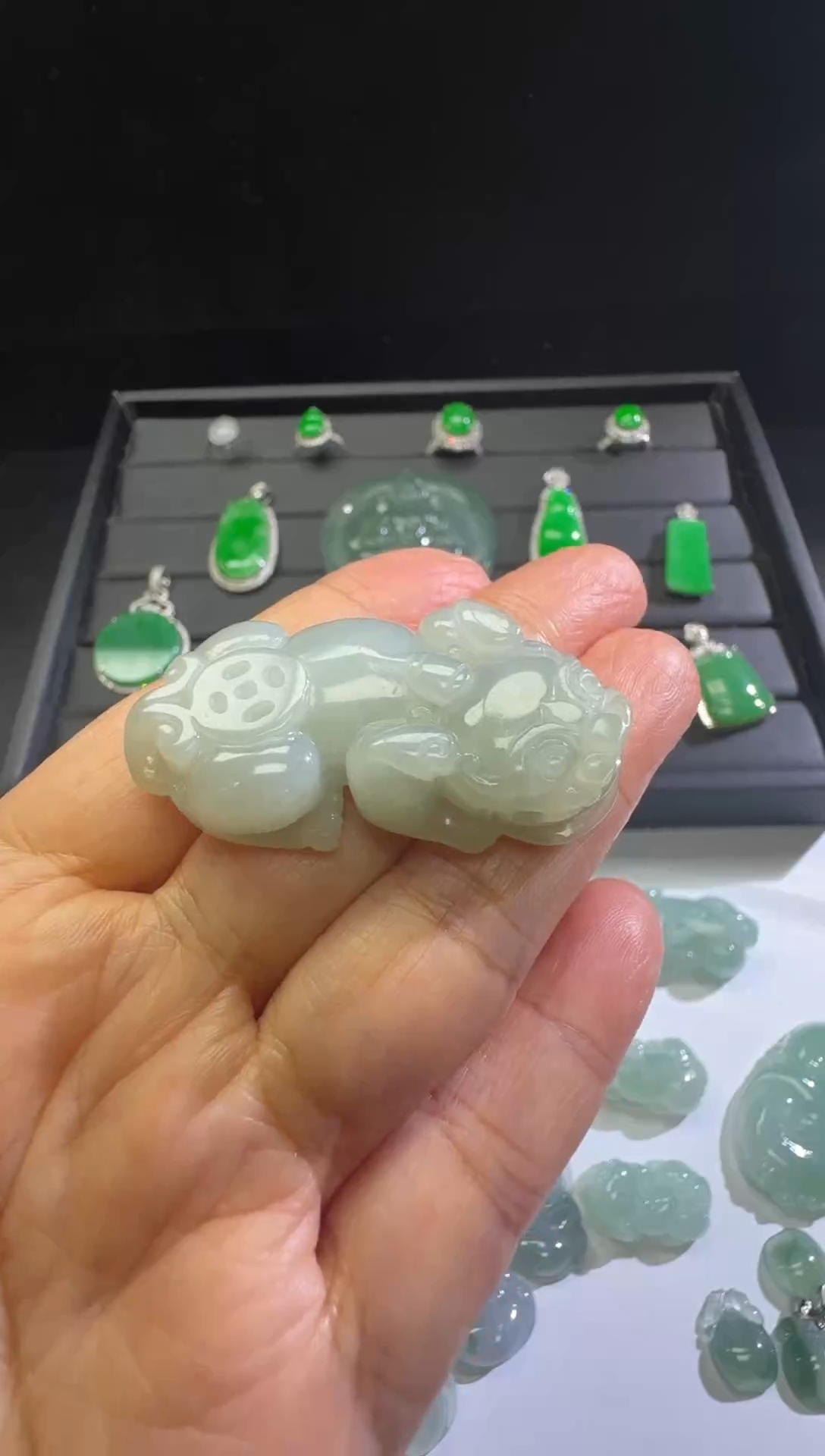 【闪购商品】翡翠吊坠(不含链)未镶嵌貔貅