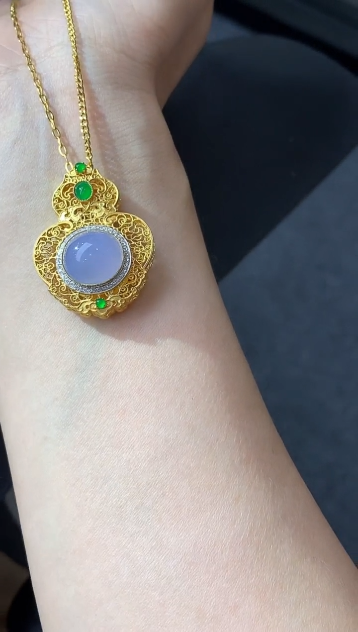 颈饰18K金镶嵌翡翠566-中国好珍宝