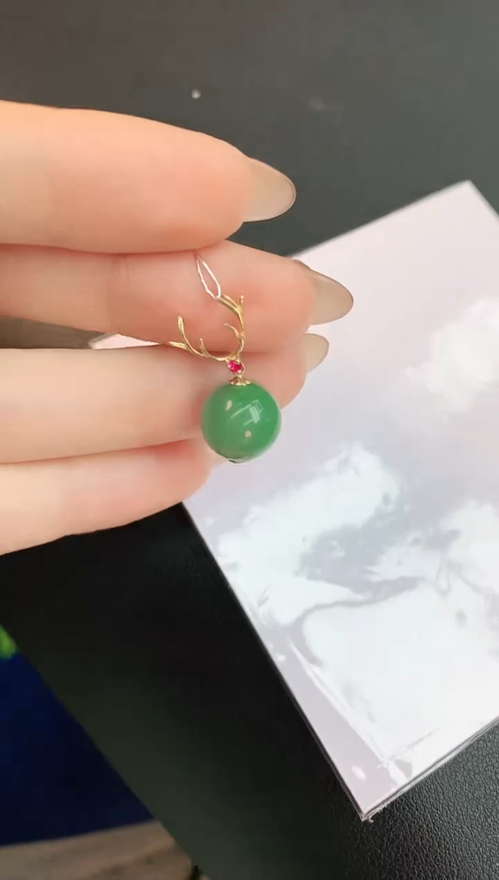 【闪购商品】翡翠颈饰18K金镶嵌赠礼盒证书 珍珍