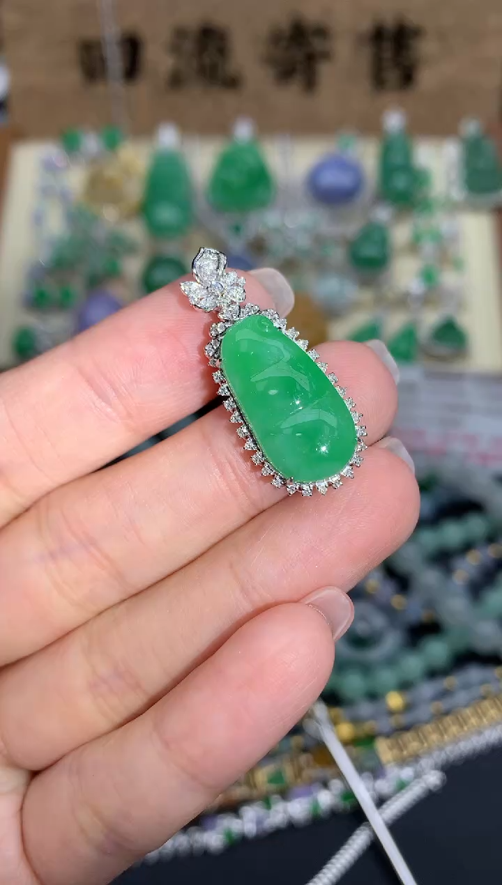 【闪购商品】翡翠颈饰18K金镶嵌562-中国好珍宝