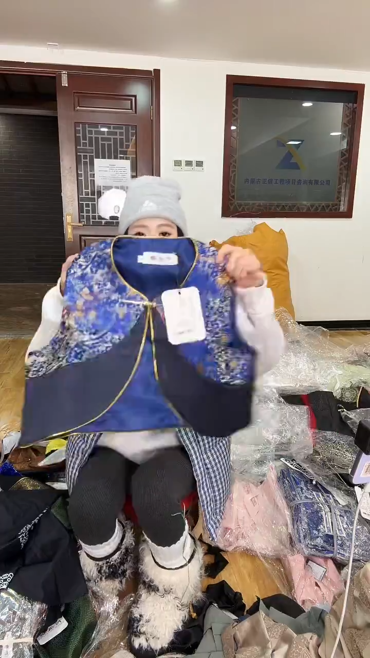 M码       90-105斤   马甲