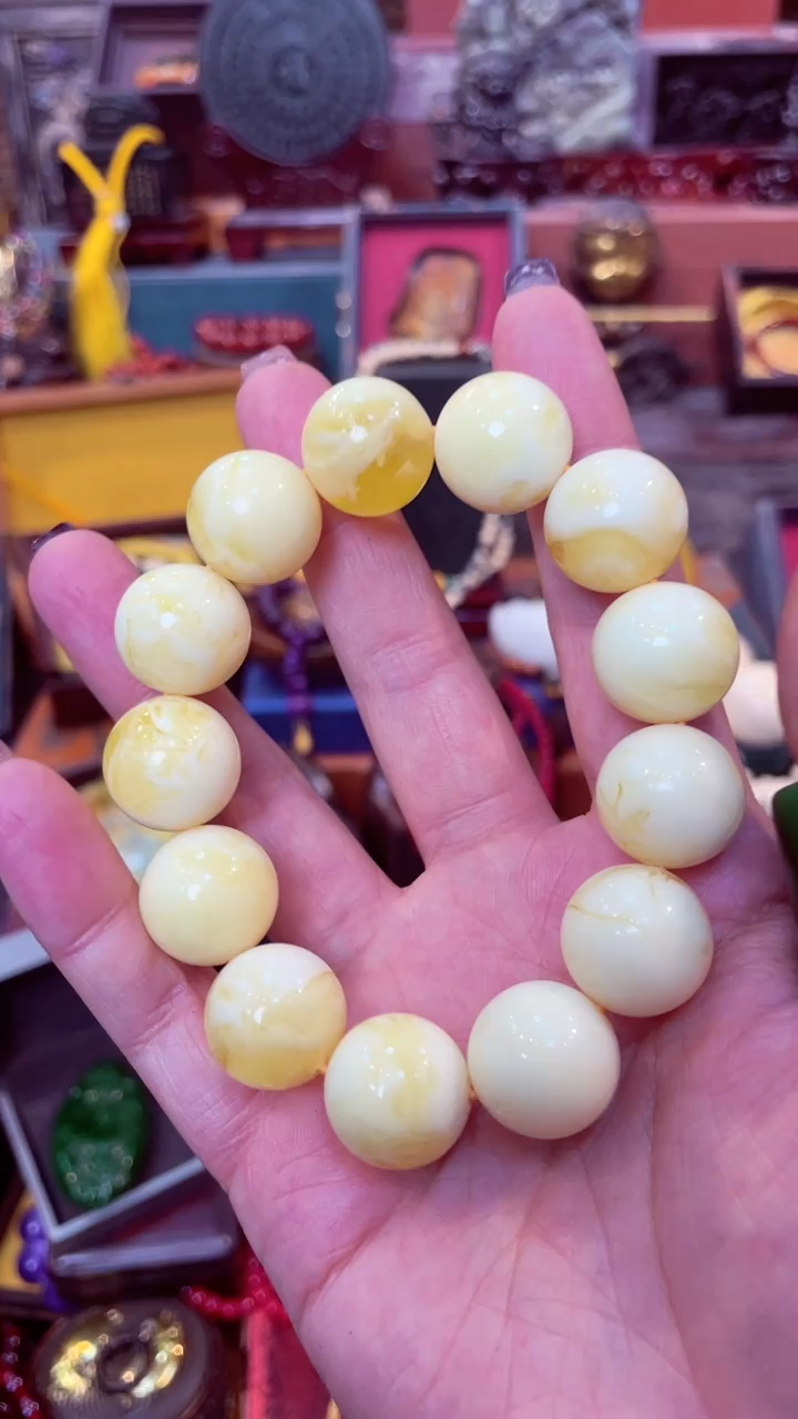 【闪购商品】蜜蜡手串未镶嵌            