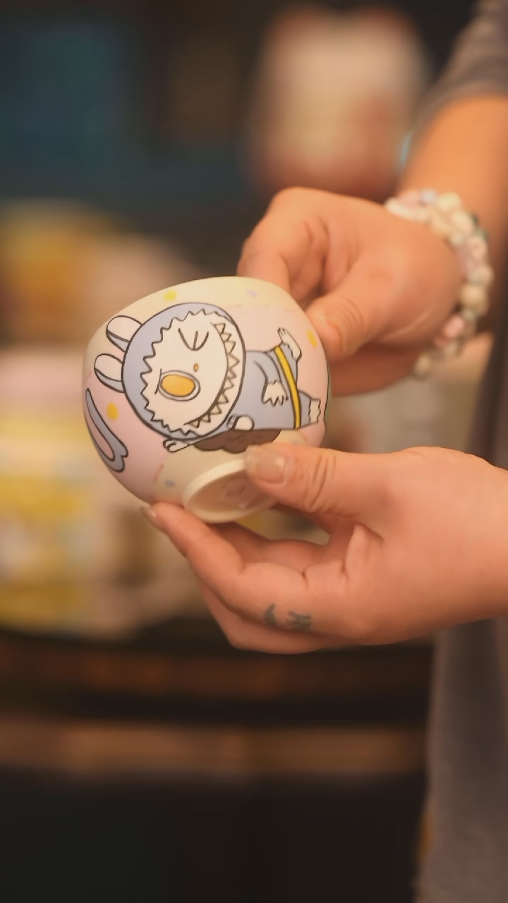 【闪购商品】摆件景德镇釉下彩绘设计师款式陶瓷