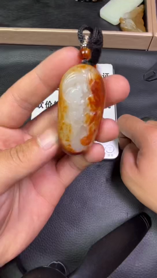 和田玉未镶嵌颈饰和田玉135