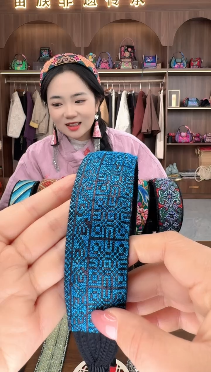 刺绣扶光苗绣传承L58