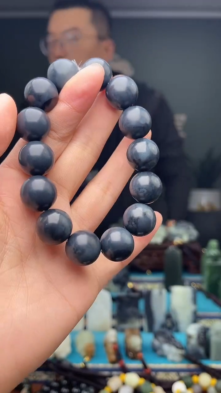 未镶嵌和田玉挂件1