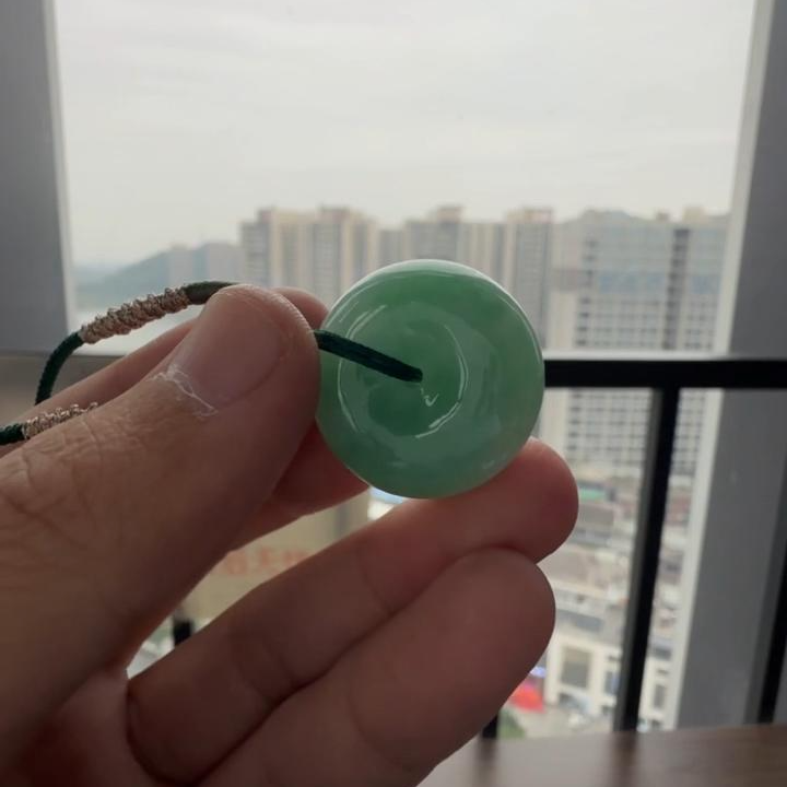 【杰缘珠宝】天然A货翡翠绿底平安扣吊坠 多样性发一件