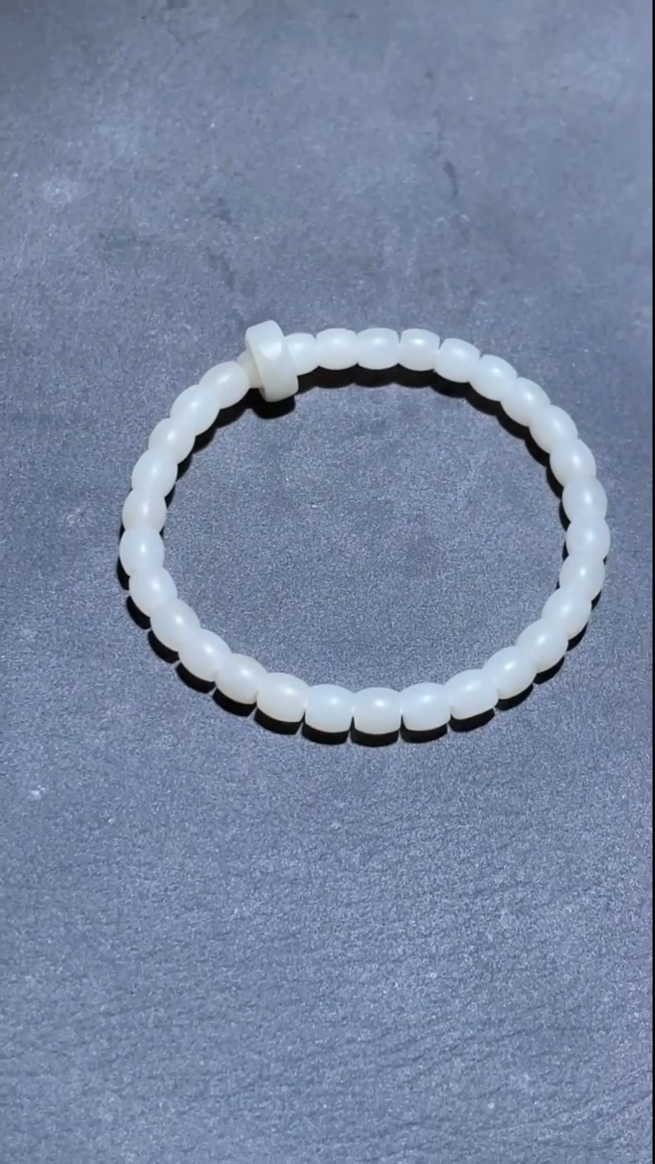 定制和田玉XT   跑环款式手串