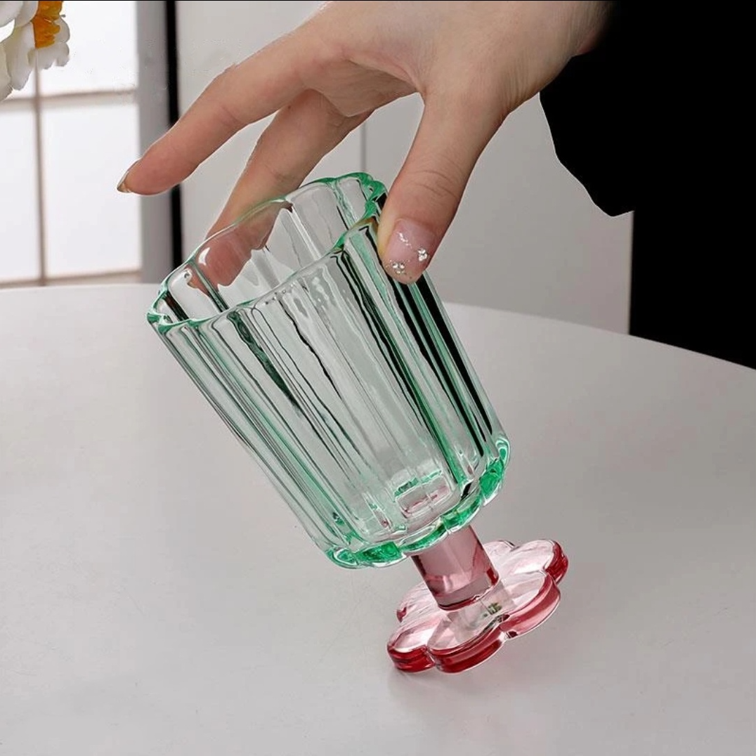  朝花夕拾-高脚杯