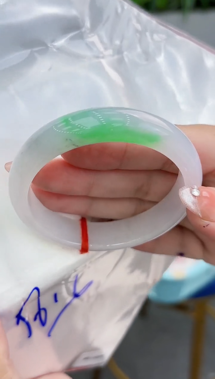 【闪购商品】翡翠手镯未镶嵌翡翠手镯