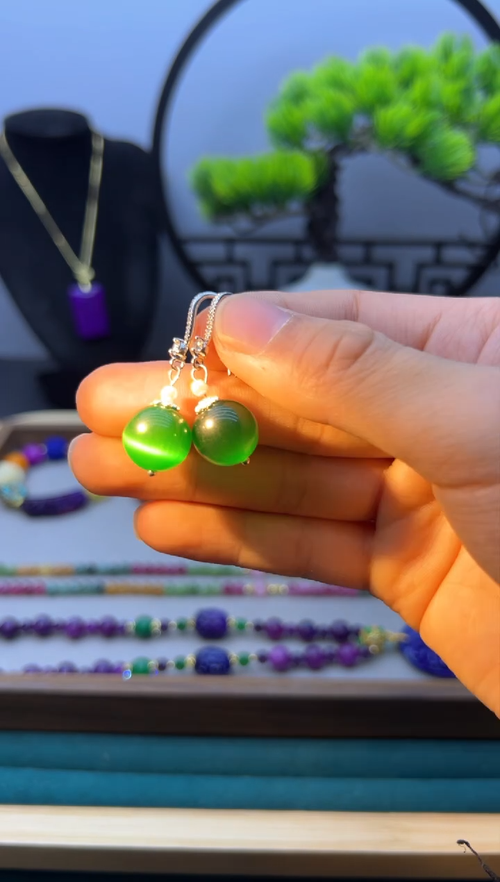 【闪购商品】碧玺猫眼耳饰银S925镶嵌E371          