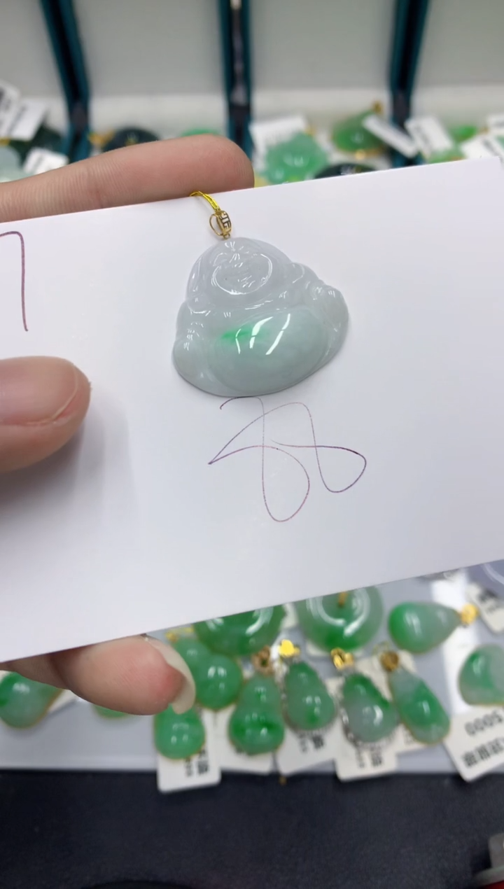 【闪购商品】翡翠颈饰18K金镶嵌翡翠