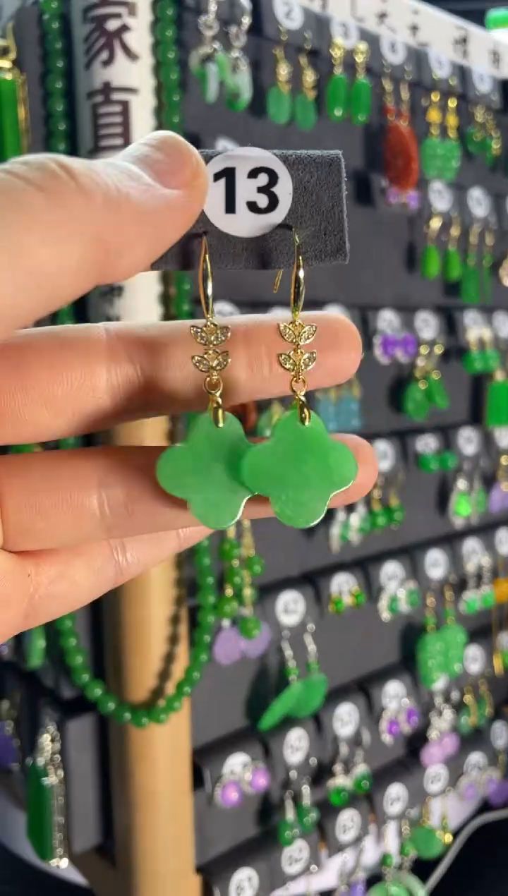 【闪购商品】翡翠颈饰银S925镶嵌13....