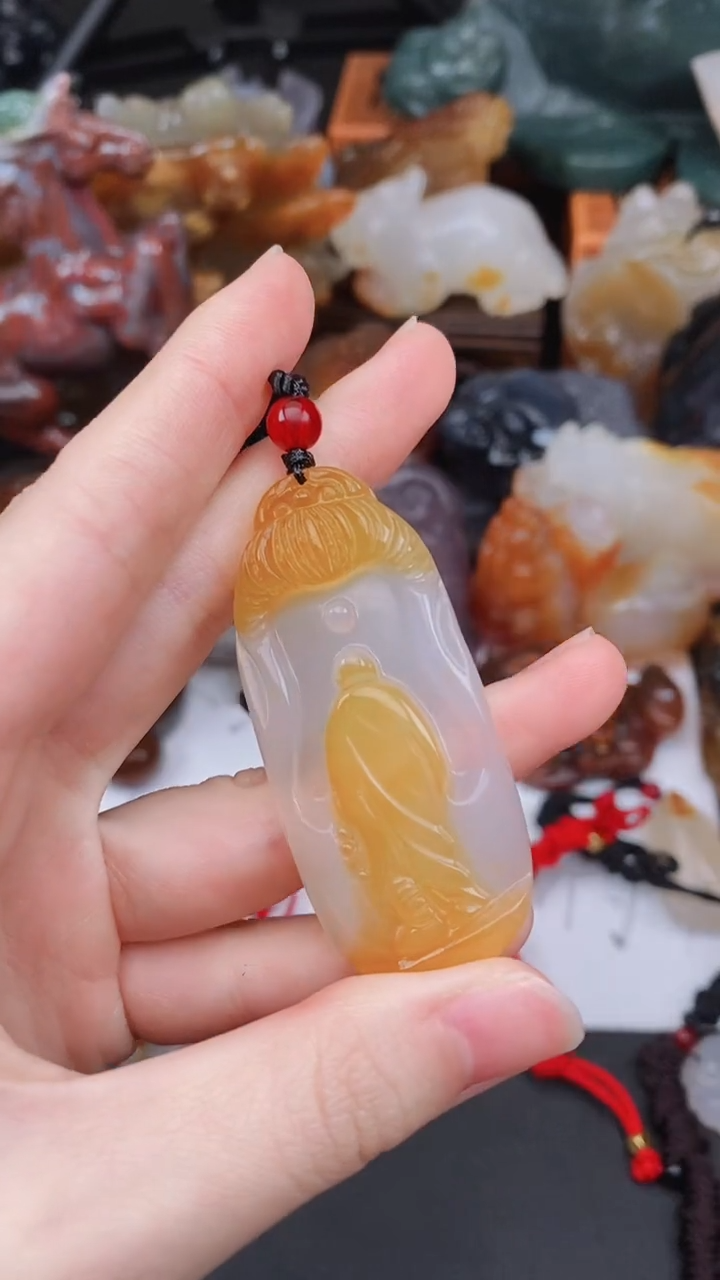 未镶嵌颈饰玛瑙/玉髓筑*者AA