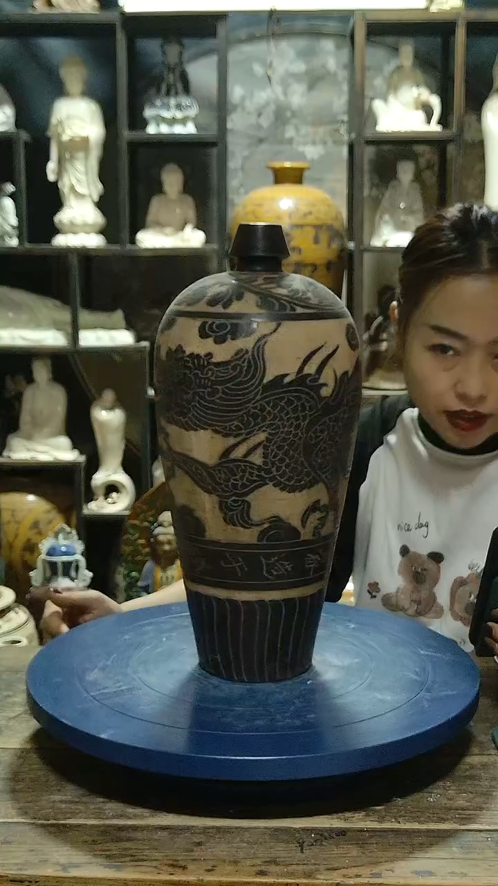 观音磁州窑梅瓶。。