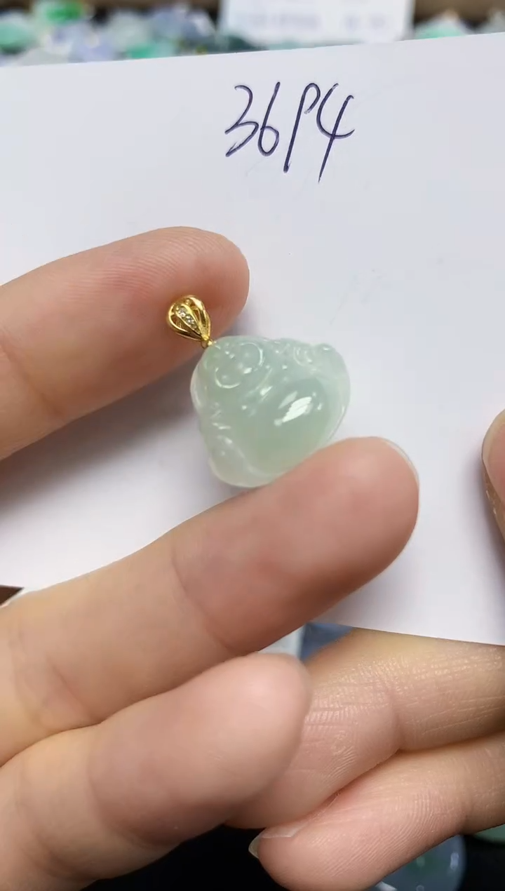 翡翠未镶嵌颈饰天然缅甸翡翠A货