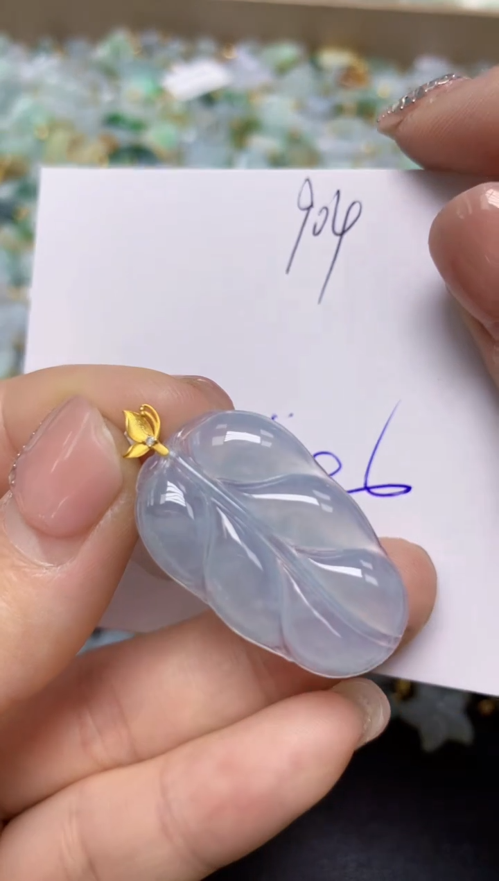 【闪购商品】翡翠挂件18K金镶嵌 天然翡翠A货