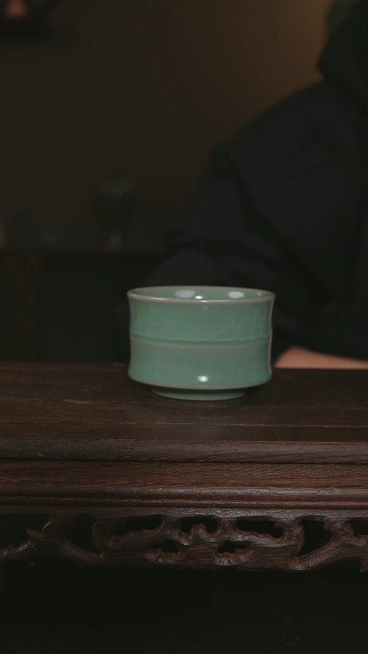 【闪购商品】其他仿古手工青绿竹节杯 