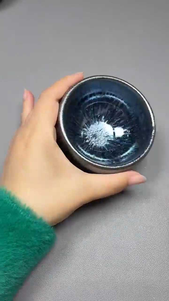 茶盏2默认微瑕              