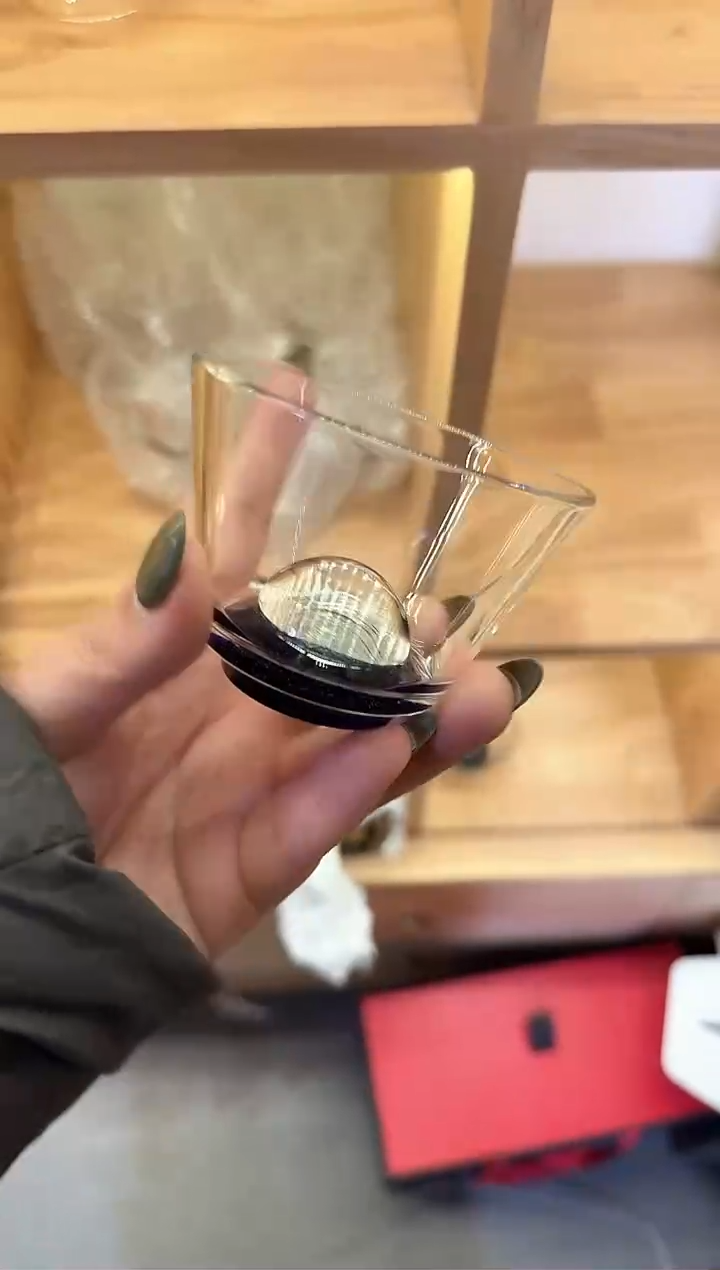 斑斓        达杯