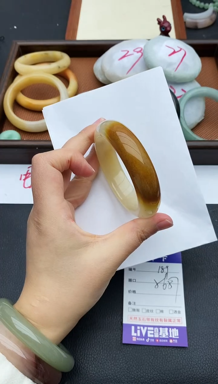 未镶嵌手镯石英质玉189+56/57